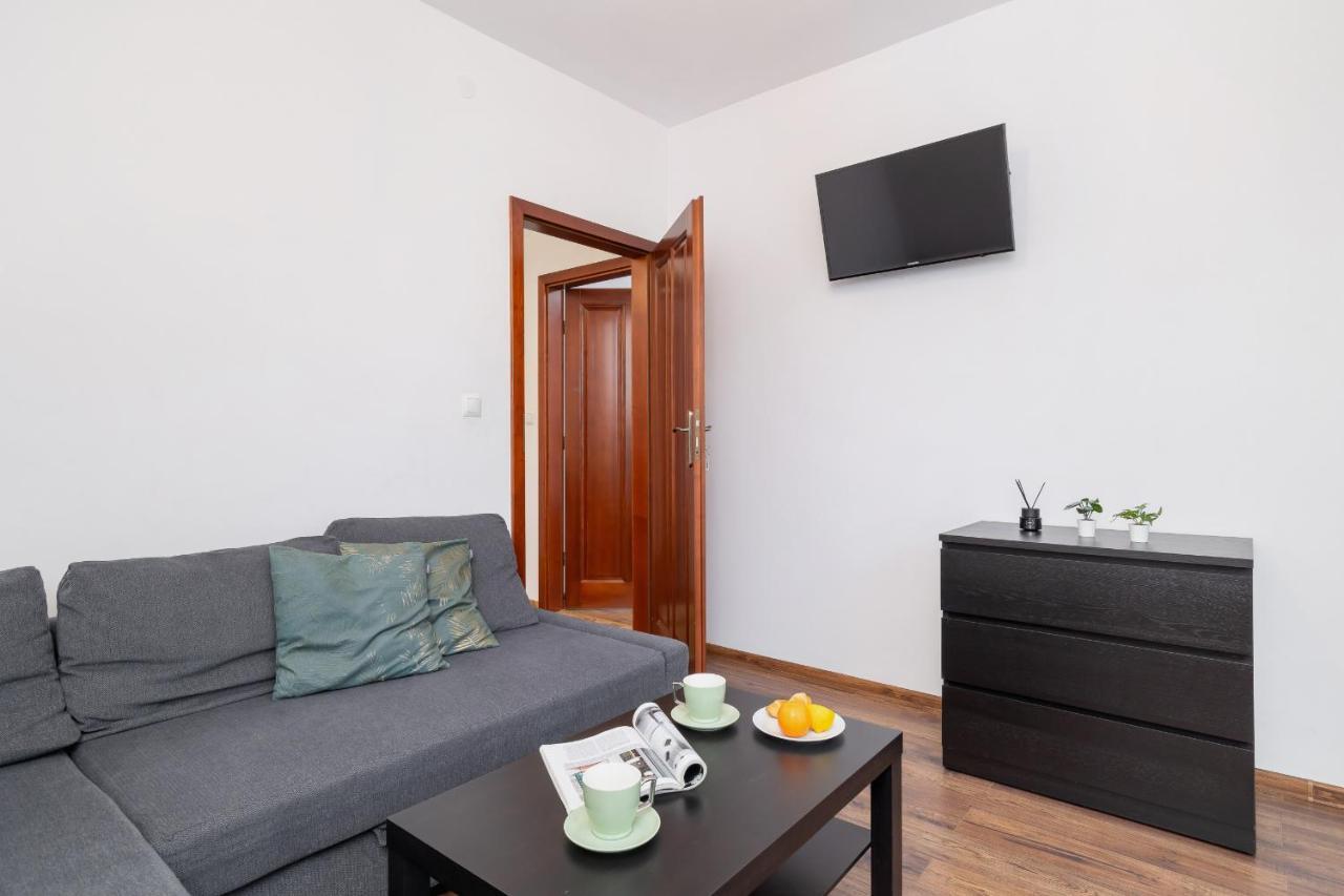 Apartments On Krupowki Street With Mountain View By Noclegi Renters Zakopane Exterior foto